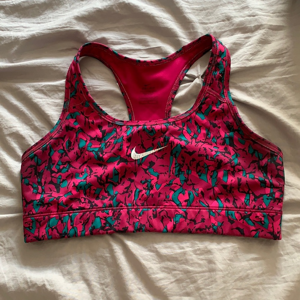 nike sports bra